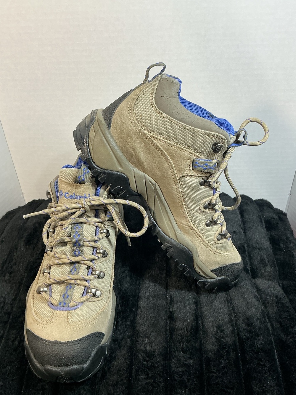 Columbia Trail Meister Mid Waterproof Hiking Boots Women’s Size 8 Tan Blu